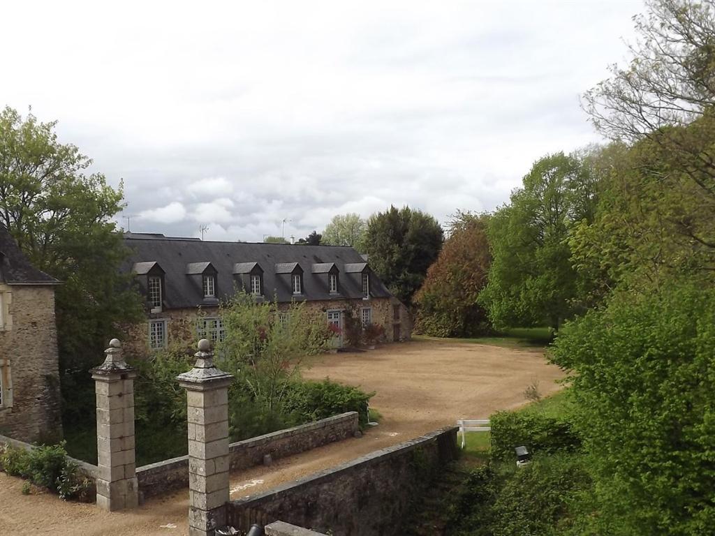 Manoir De Rouesse Hotel Laval  Kültér fotó