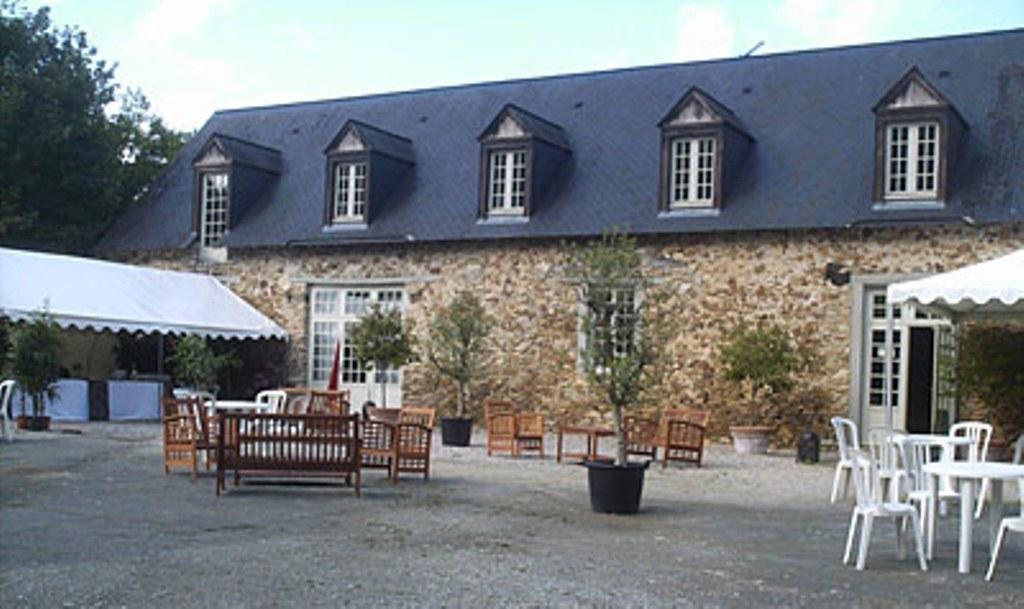 Manoir De Rouesse Hotel Laval  Kültér fotó