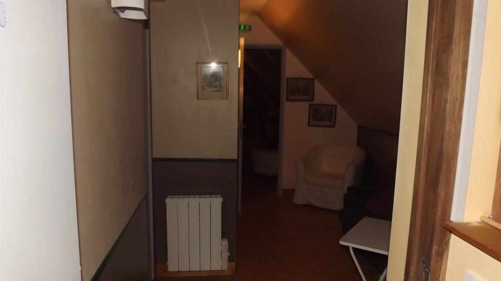 Manoir De Rouesse Hotel Laval  Kültér fotó